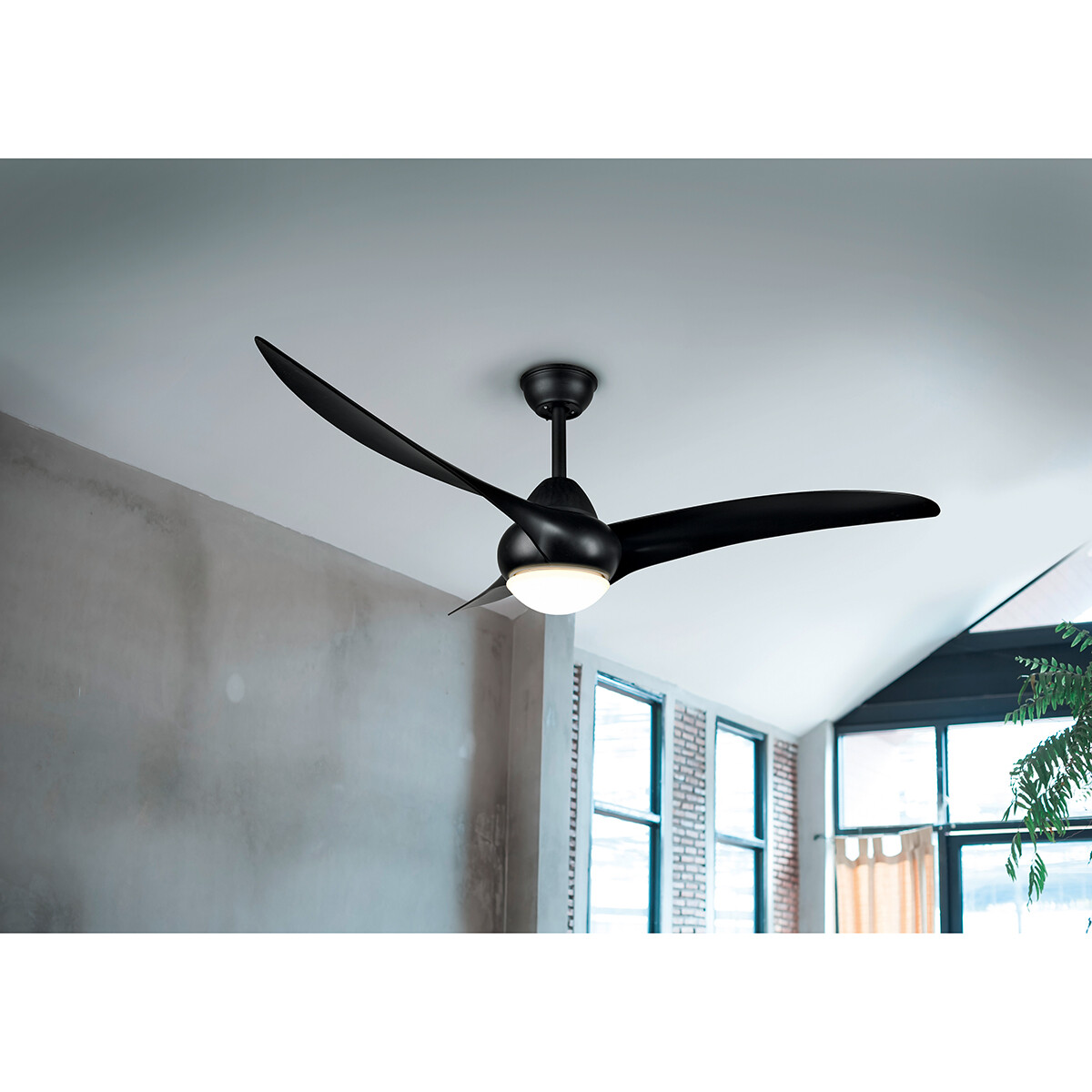 LED Deckenlampe mit Ventilator - Deckenventilator - Trion Alasin - 20W - Anpassbare Lichtfarbe - Fernbedienung - Dimmbar - Rund - Mattschwarz - Kunststoff